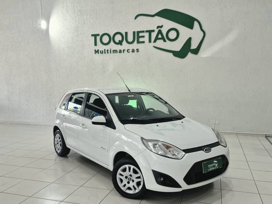 FORD FIESTA 1.6 ROCAM HATCH 8V FLEX 4P MANUAL FORD FIESTA 1.6 ROCAM HATCH 8V FLEX 4P MANUAL